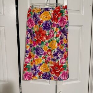 Vintage 100% silk Floral Women's Skirt